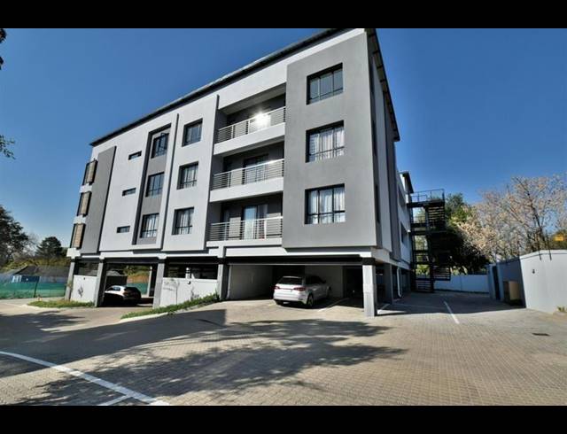 2 BEDROOM APARTMENT FOR SALE IN SANDTON CENTRAL